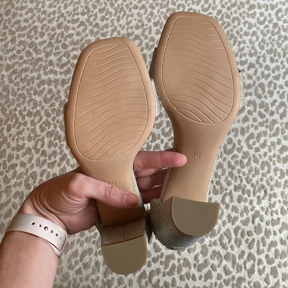 NWOT Michael by Michael Shannon “Stella” Silver Glitter Block Heels, size 10 - Picture 6 of 8